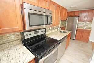 Sumner Avenue Apartments