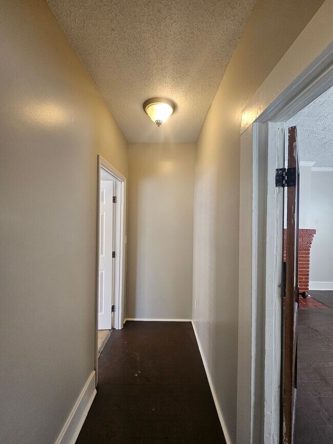 1033 E 5th St in Chattanooga, TN - Building Photo - Building Photo