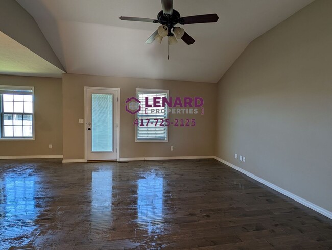 680 N Rockingham Ave in Nixa, MO - Building Photo - Building Photo