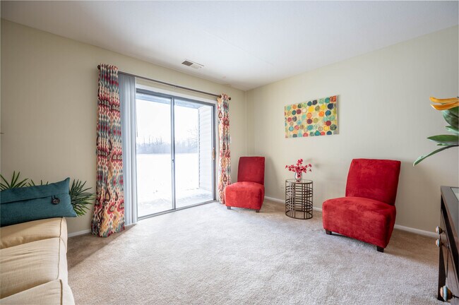 Woodbrook in Indianapolis, IN - Foto de edificio - Interior Photo