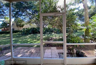 9208 NW 9th Ct in Plantation, FL - Building Photo - Building Photo