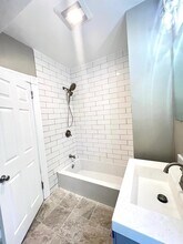 176 Everett St-Unit -1 in Southbridge, MA - Building Photo - Building Photo