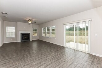 5915 Green Ash Ct in Braselton, GA - Building Photo - Building Photo