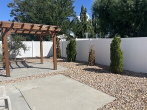 754 N Bradford Dr in North Salt Lake, UT - Building Photo - Building Photo