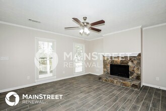 369 Hillridge Dr in Lawrenceville, GA - Building Photo - Building Photo