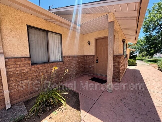325 N Main St in Saint George, UT - Building Photo - Building Photo
