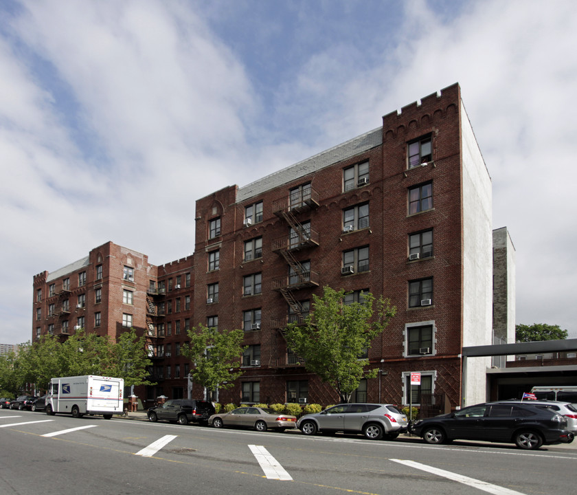 289 Empire Blvd in Brooklyn, NY - Building Photo