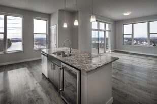 Grand Park in Madison, WI - Building Photo