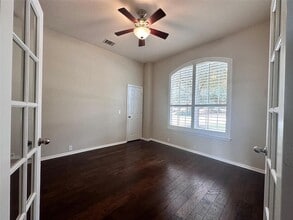 136 Mountain Laurel Way in Austin, TX - Building Photo - Building Photo