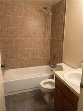 421 SW 67th Terrace in Gainesville, FL - Building Photo - Building Photo