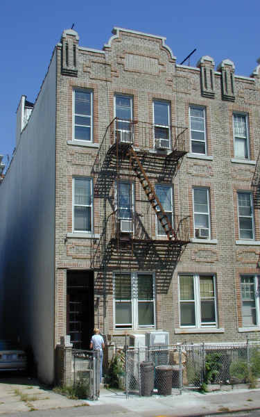 243 73rd St in Brooklyn, NY - Building Photo