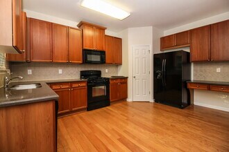 129 Lilyfield Ln in Acworth, GA - Building Photo - Building Photo
