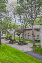 Creekside Townhomes in Oshawa, ON - Building Photo - Building Photo