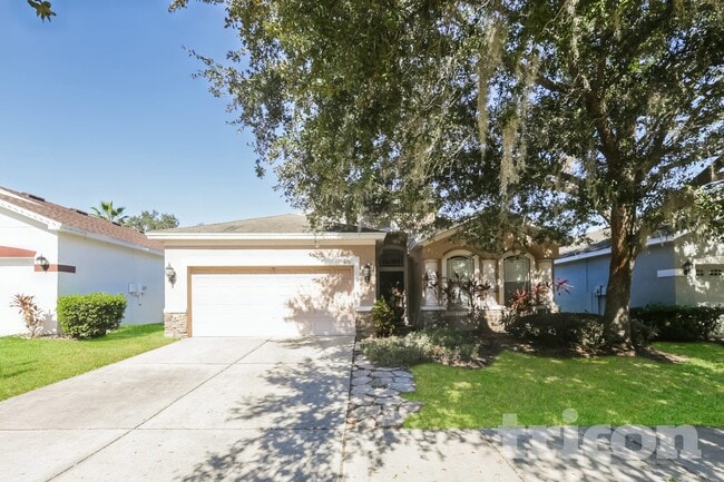 property at 420 Kings Path Dr