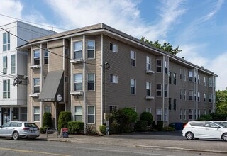 Towne Apartments in Seattle, WA - Foto de edificio - Building Photo