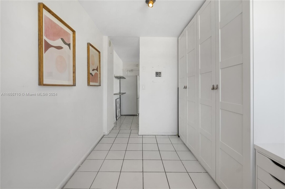 1835 James Ave in Miami Beach, FL - Building Photo