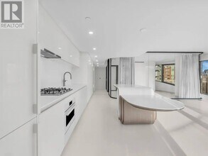 1033-1033 Hornby St in Vancouver, BC - Building Photo - Building Photo