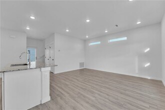 960 Illinois Ave in Bentonville, AR - Building Photo - Building Photo