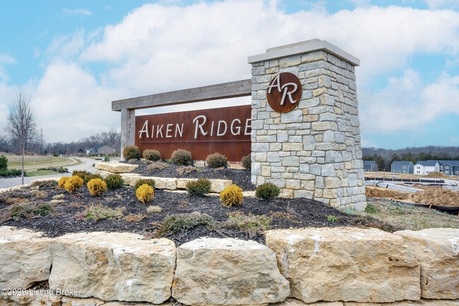 16909 Aiken Rdg Cir in Louisville, KY - Building Photo - Building Photo