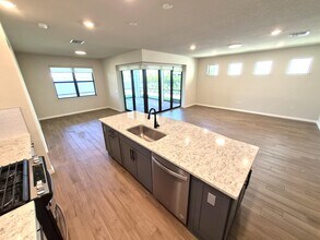 8295 Vaulting Dr in Greenacres, FL - Building Photo - Building Photo