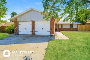 8716 Tracy Dr in Oklahoma City, OK - Building Photo