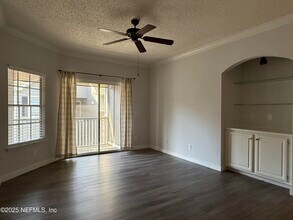 10000 Gate Pky-Unit -2024 in Jacksonville, FL - Foto de edificio - Building Photo