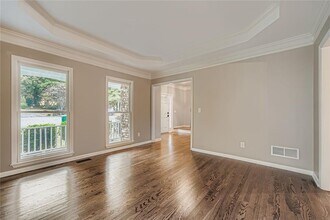 5155 Courton St in Alpharetta, GA - Building Photo - Building Photo