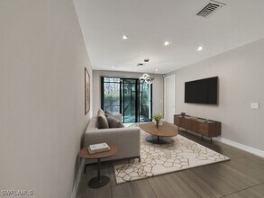 7324 Rockefeller Dr in Naples, FL - Building Photo - Building Photo