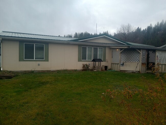 property at 507 Wyoming St