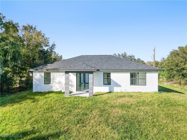 3222 48th St W in Lehigh Acres, FL - Building Photo - Building Photo