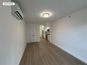 428 E 9th St in Brooklyn, NY - Building Photo - Building Photo