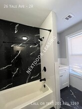 26 Yale Ave in Jersey City, NJ - Building Photo - Building Photo