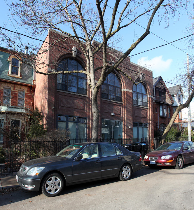 264 Seaton St in Toronto, ON - Building Photo