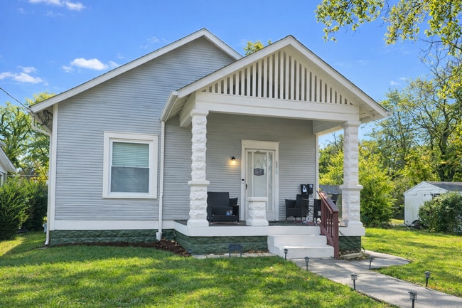 property at 3211 Dumesnil St