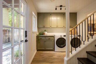 133 W 3rd Ave in Chico, CA - Building Photo - Building Photo