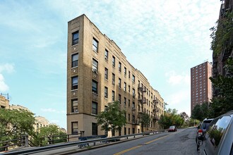 2 Broadway Ter in New York, NY - Building Photo - Building Photo
