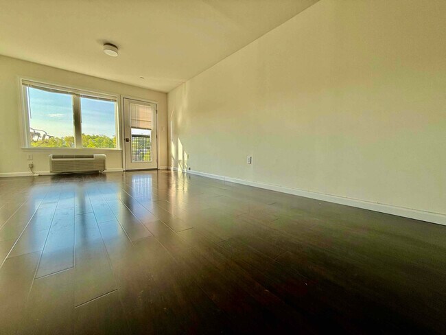 67 Lake St in White Plains, NY - Building Photo - Building Photo
