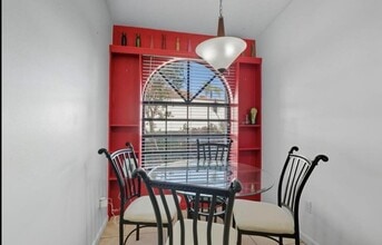 13526 Fountain View Blvd in Wellington, FL - Building Photo - Building Photo