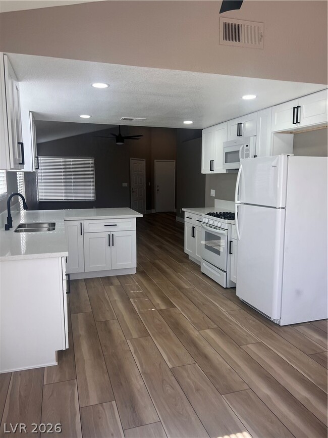 property at 1369 Torington Dr