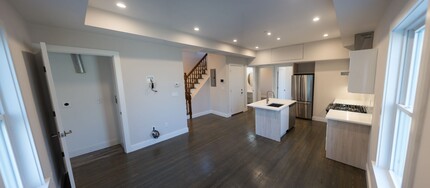 14 Sumner St, Unit 3 in Boston, MA - Building Photo - Building Photo