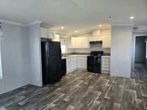 2166 Greenbrier Village Loop in Lakeland, FL - Building Photo - Building Photo