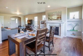802 Panorama Ridge in Mount Vernon, WA - Building Photo - Building Photo