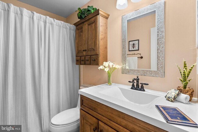 1119 Castle Harbor Way in Glen Burnie, MD - Building Photo - Building Photo