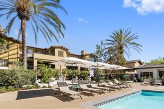 Ravello in Aliso Viejo, CA - Foto de edificio - Building Photo