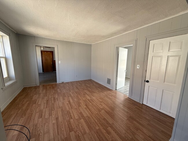property at 1121 St Vincent St