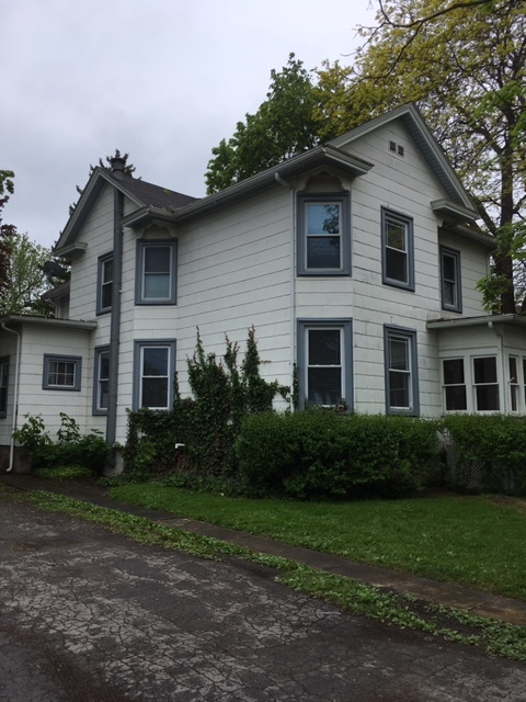 13 Clark St in Canandaigua, NY - Building Photo