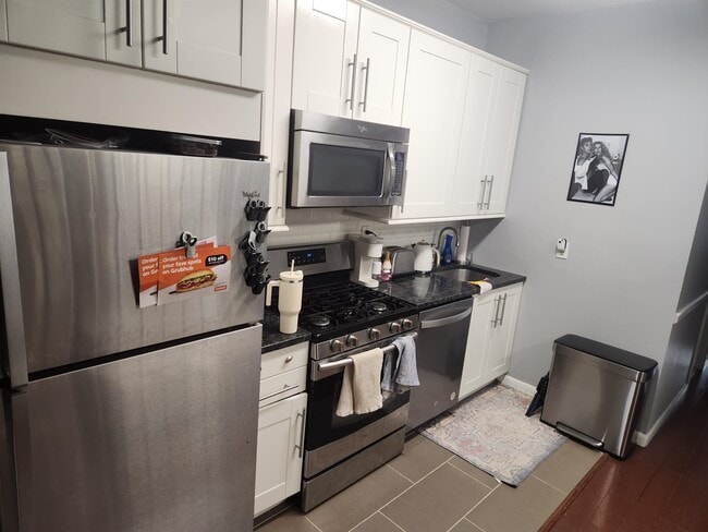 property at 811 Park Ave