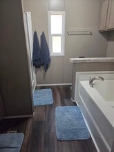 335 Hillcrest Ave in Fayetteville, GA - Foto de edificio - Building Photo