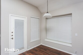 2852 Maple Creek Dr in Fort Worth, TX - Foto de edificio - Building Photo