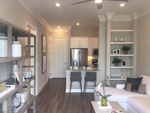 3501 Milam St in Houston, TX - Building Photo - Building Photo